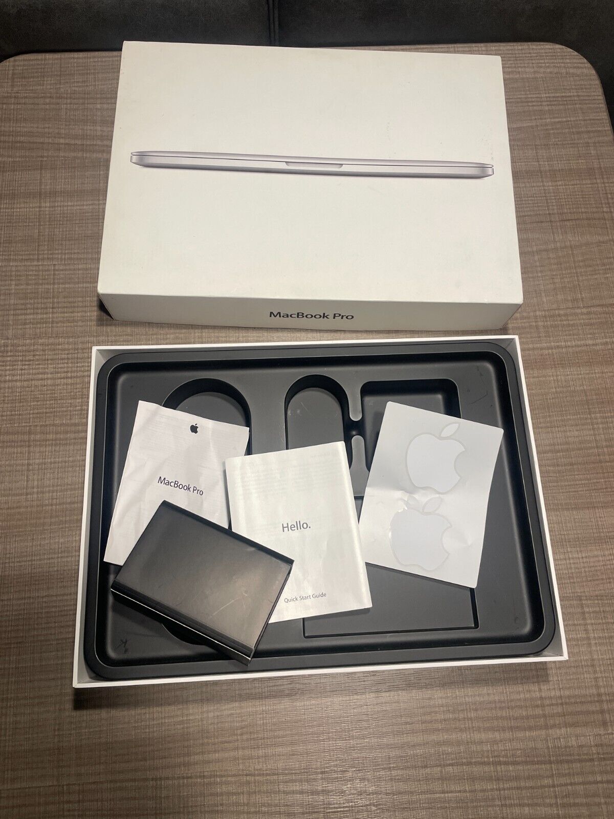 Apple MacBook Pro 2019 Pallet liquidation - Image 2