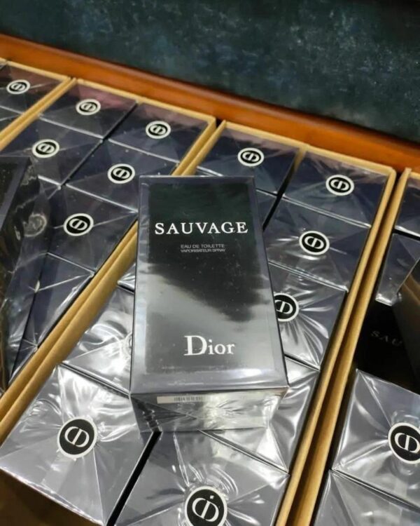 Premium mixed Perfumes Pallets liquidation - Image 2